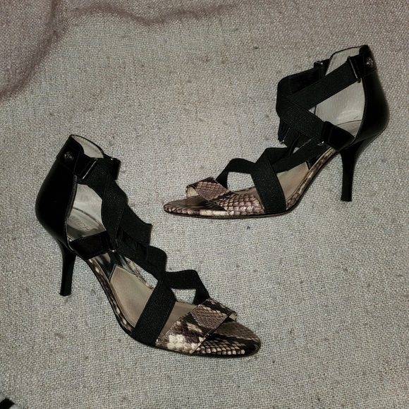 MICHAEL Michael Kors heels - Picture 1 of 4